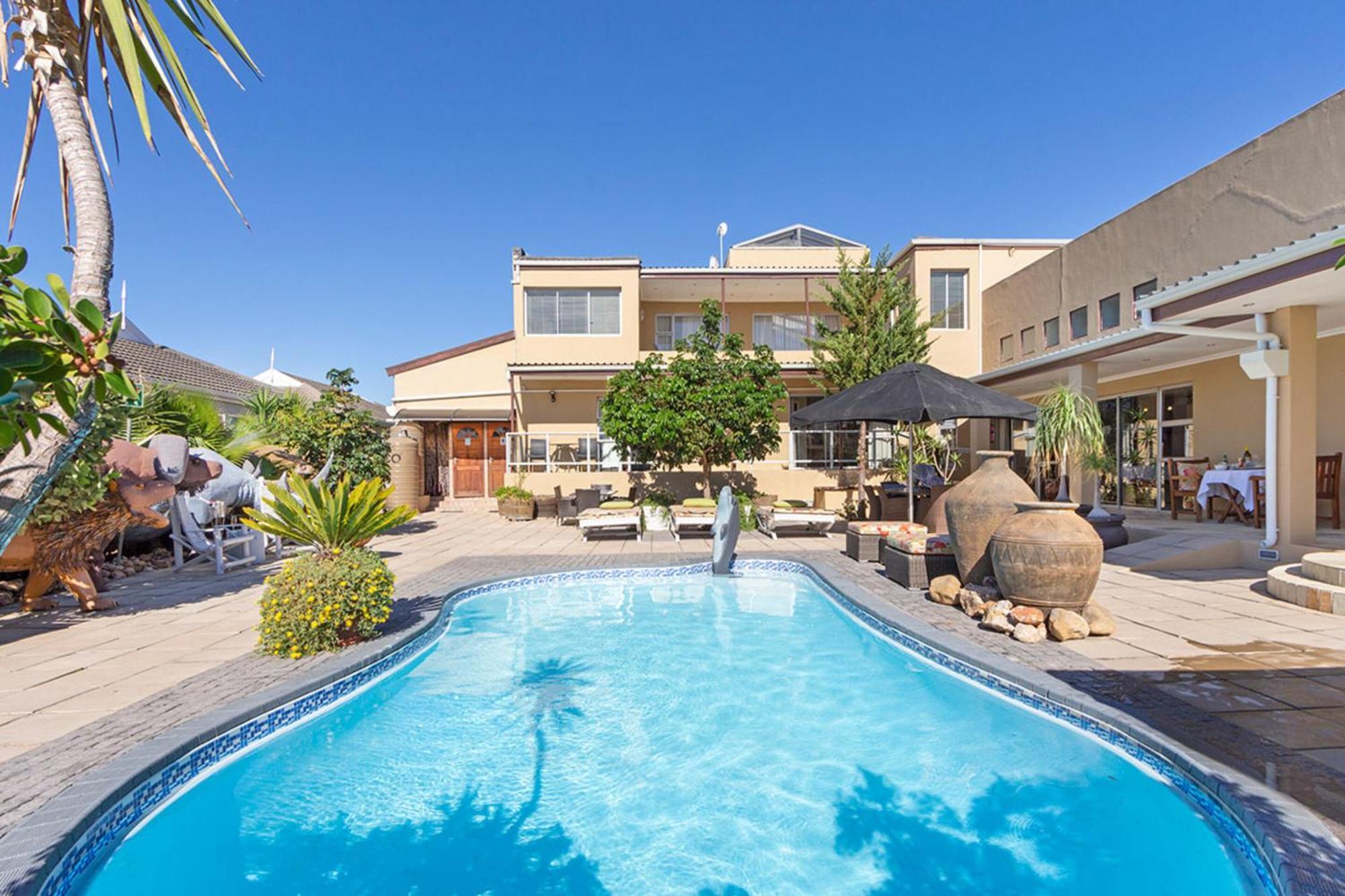 Kwantu Guesthouse 1 Cape Town Exterior photo
